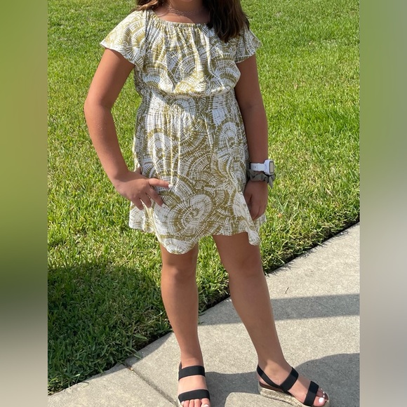 GUC Gap Dress - Picture 3 of 4